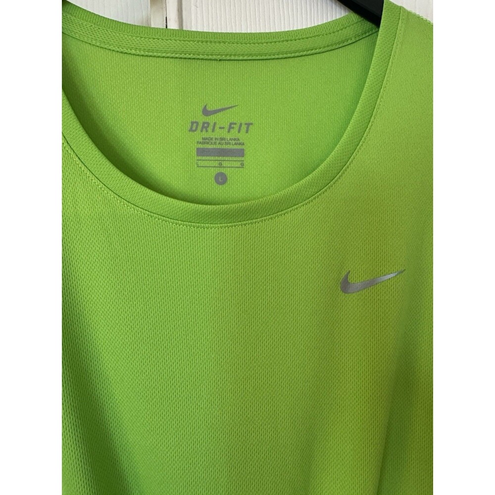 Nike Women’s Large Dri-Fit T-Shirt Running Green - Picture 4 of 5
